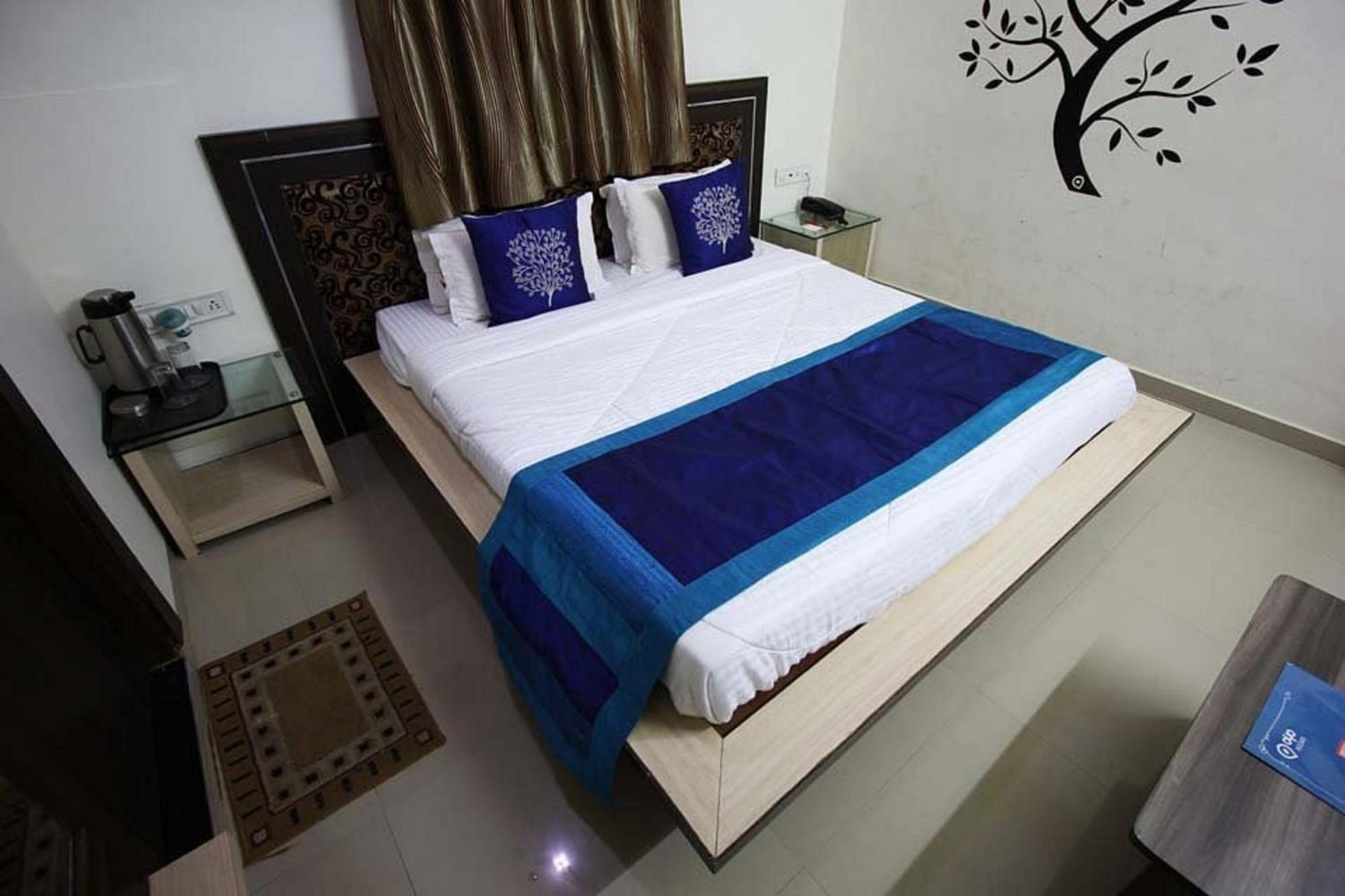 Hotel The Grand Pritam جاندي نجر المظهر الخارجي الصورة
