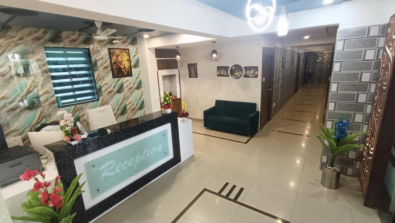 Hotel The Grand Pritam جاندي نجر المظهر الخارجي الصورة